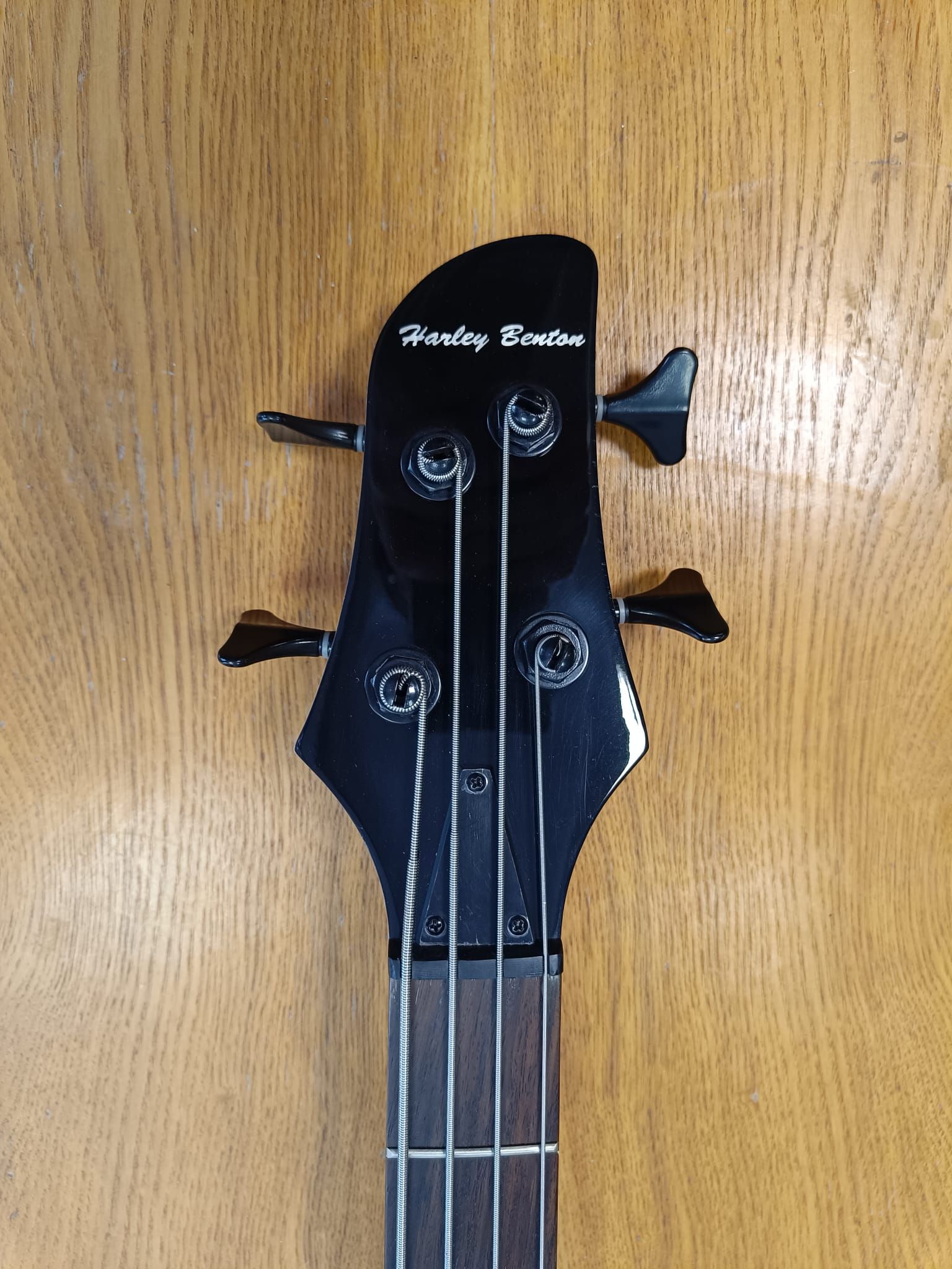 Gitara basowa - obrazek 2